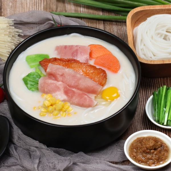 研發(fā)中心擁有完備的人才結構，并本著企業(yè)標準高于國家標準的原則