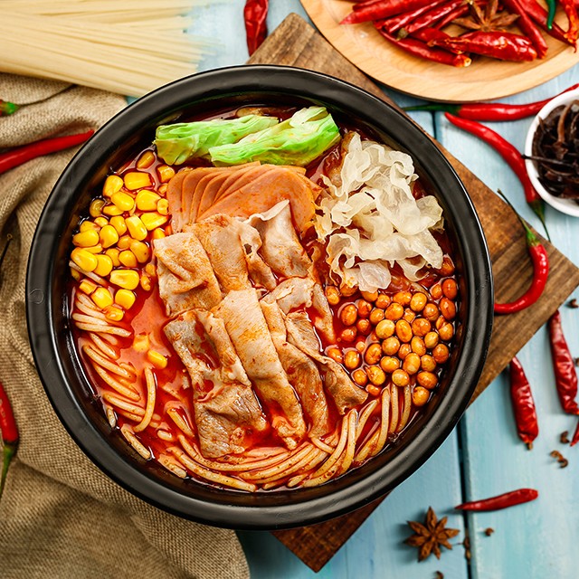 濟寧康德食品”生產(chǎn)車間是無菌化車間，整個生產(chǎn)和檢驗都嚴格執(zhí)行《國家食品安全法》，從而保證了產(chǎn)品質(zhì)量安全、穩(wěn)定、可靠產(chǎn)品咨詢熱線：0537-3630366