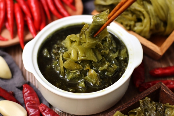 德食品原味操作視頻-濟(jì)寧康德食品口味穩(wěn)定，快速出餐，省錢省力，一料多用，適合米線、麻辣燙、酸菜魚、粉面、火鍋、烤魚等各式餐飲！產(chǎn)品咨詢熱線：0537-3630366